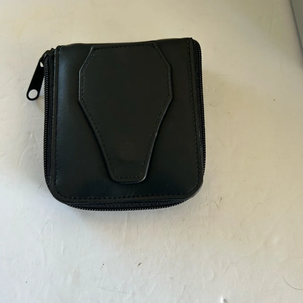 Sleek Black Leather Card Holder